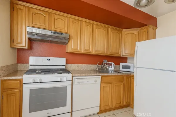 $369,000 | 210 North Atlantic Boulevard, Unit A, Alhambra, CA 91801