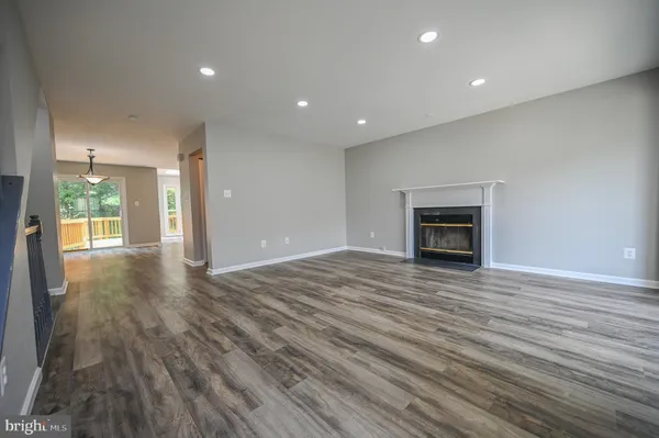 $2,600 | 107 Sunny Hill Court, Stafford, VA 22554