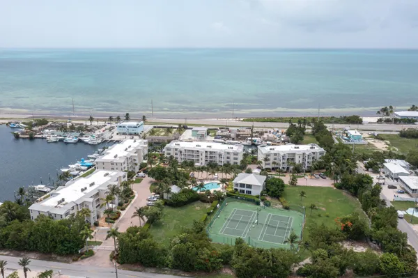 an aerial view of multiple house