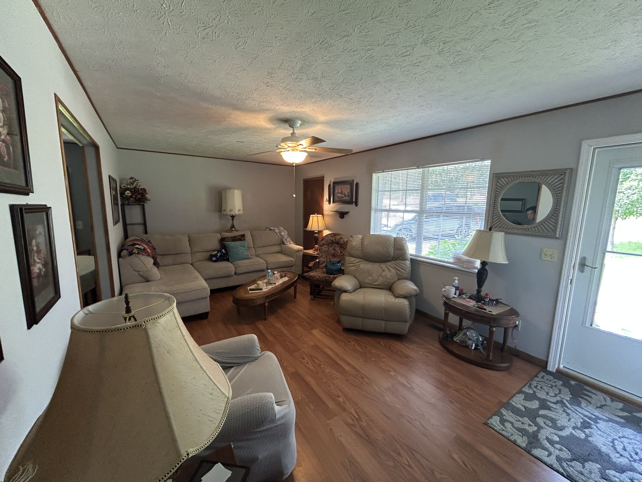 1041 Roysden Road Jamestown, TN 38556 - Photo 10 of 18 a living room with furniture and a window