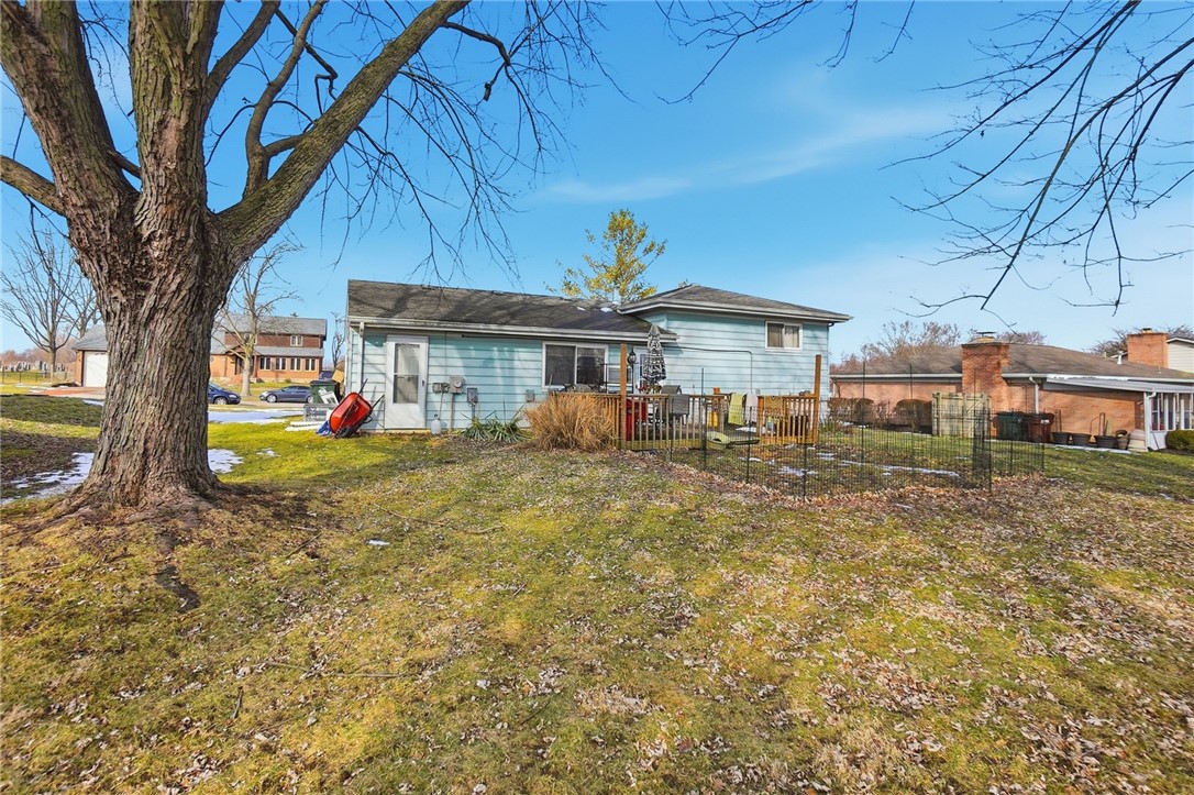 4780 Old Salem Road Englewood, OH 45322 - Photo 26 of 30 This spacious backyard provides ample room for outdoor activities and relaxation.