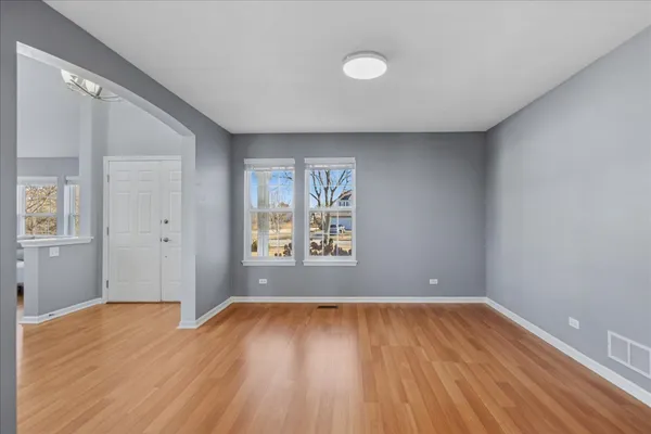 $625,000 | 1480 Tudor Drive, Mundelein, IL 60060
