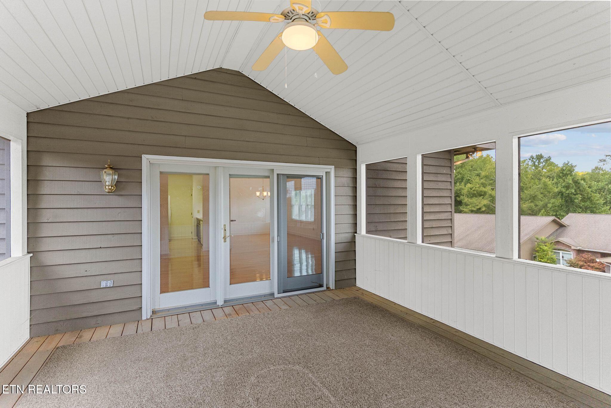 21 Rivers Court Oak Ridge, TN 37830 - Photo 29 of 35 21 Rivers Ct-30