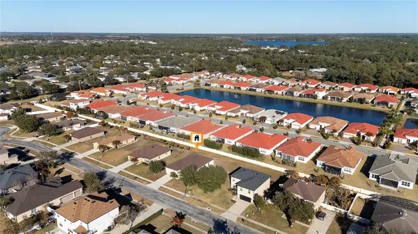 an aerial view of multiple house