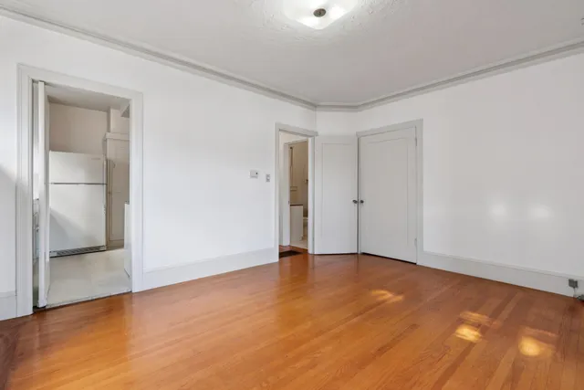 $999,000 | 832 Walker Avenue, Oakland, CA 94610