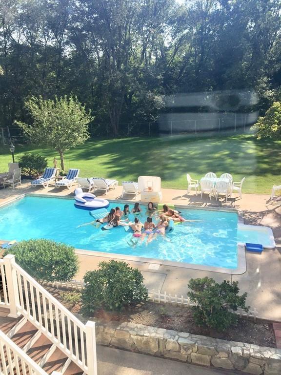 19 Jennifer Circle Needham, MA 02494 - Photo 9 of 25