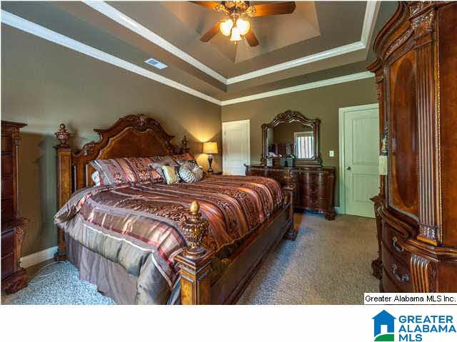 258 Strathaven Lane Pelham, AL 35124 - Photo 15 of 32
