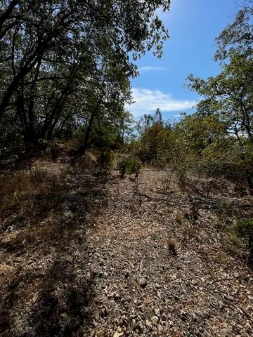 $150,000 | 1 Madison Avenue, Oak Run, CA 96069