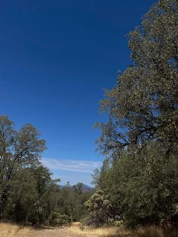 $150,000 | 1 Madison Avenue, Oak Run, CA 96069