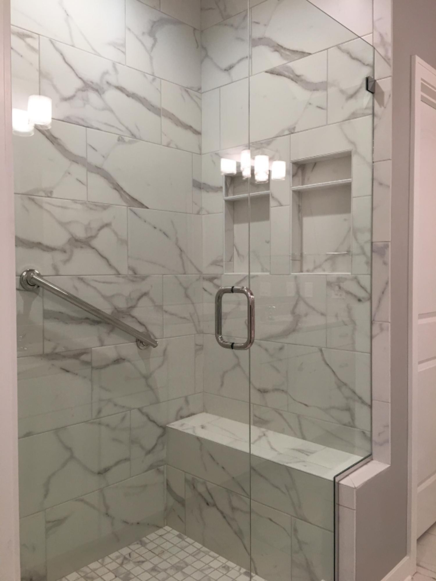 3421 Dunns Ridge, Unit 46 Kalamazoo, MI 49009 - Photo 7 of 13 Master shower