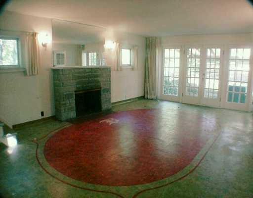 119 N Route Rochester Mills, PA 15771 - Photo 3 of 8 Living Room.