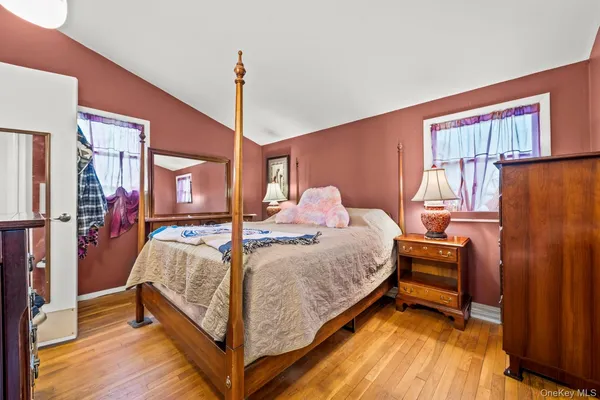 $669,999 | 35 West 13th Street, Deer Park, NY 11729