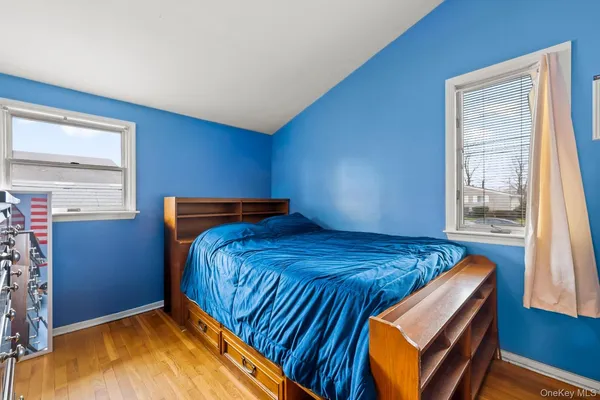 $669,999 | 35 West 13th Street, Deer Park, NY 11729