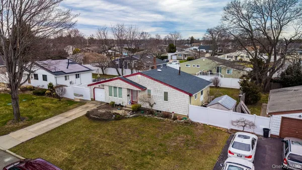 $669,999 | 35 West 13th Street, Deer Park, NY 11729