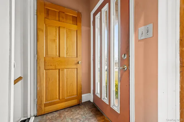 $669,999 | 35 West 13th Street, Deer Park, NY 11729