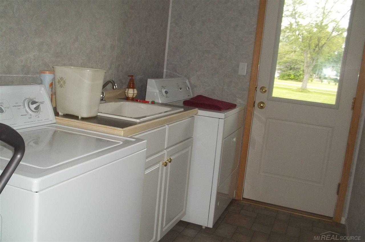 7473 Cardinal Road Lexington, MI 48450 - Photo 21 of 30