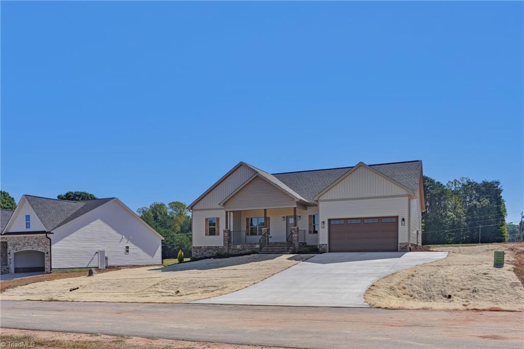 180 Mayo River Road Mayodan, NC 27027 - Photo 3 of 50 Gallery Image 3