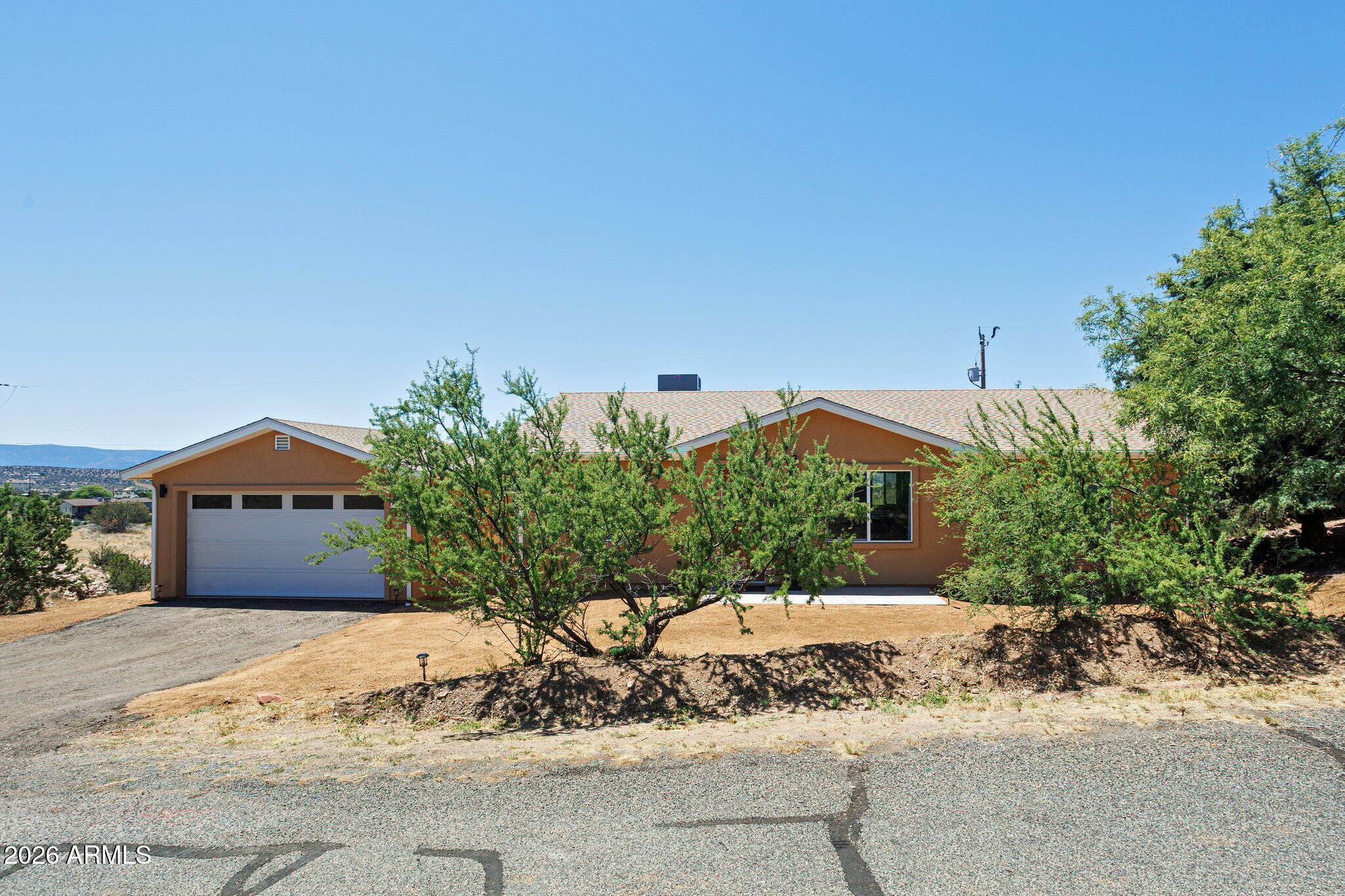 4655 Kerry Drive Rimrock, AZ 86335 - Photo 2 of 45