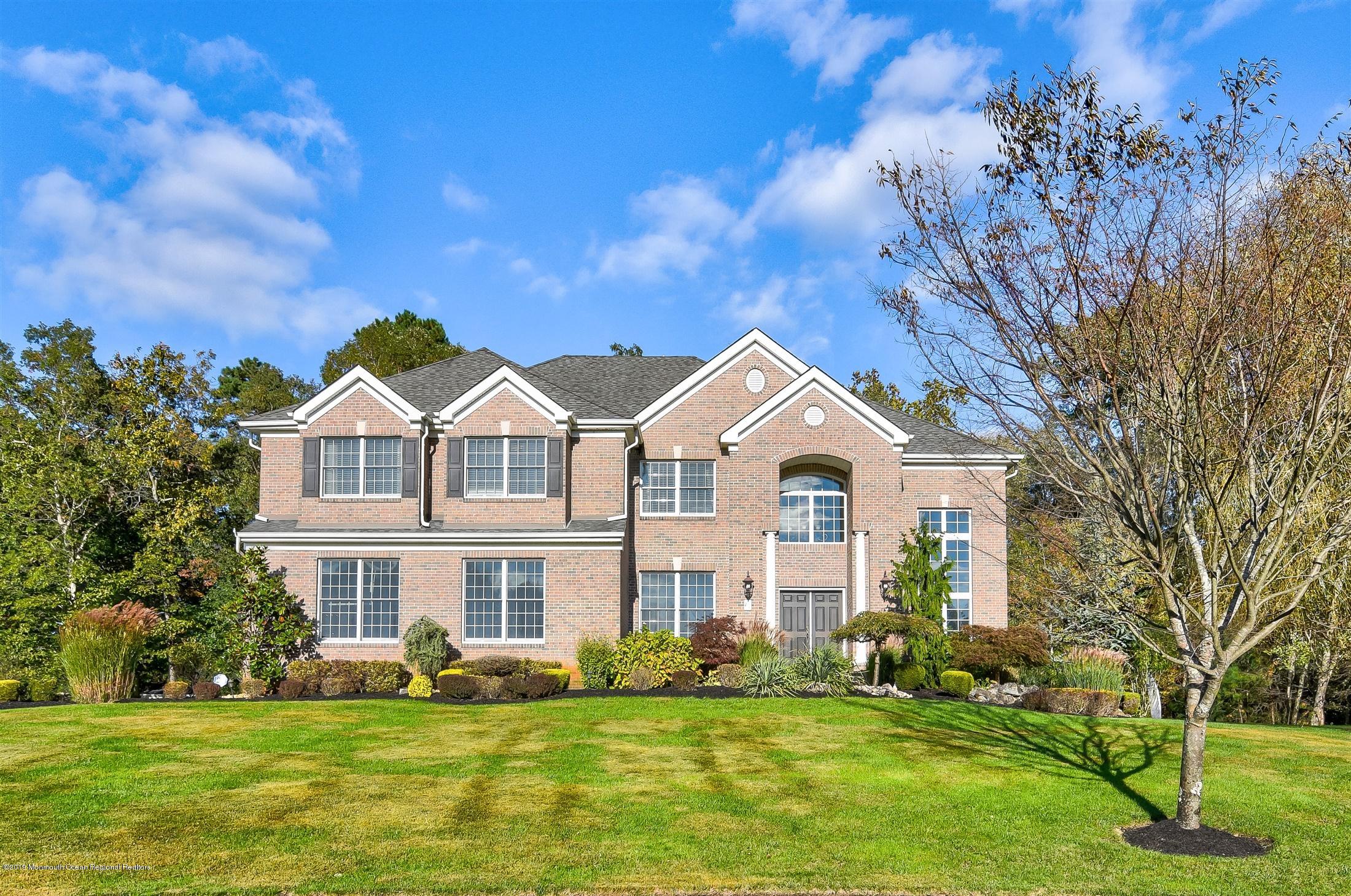81 Mill Pond Road Jackson, NJ 08527 - Photo 1 of 67 01-Front View