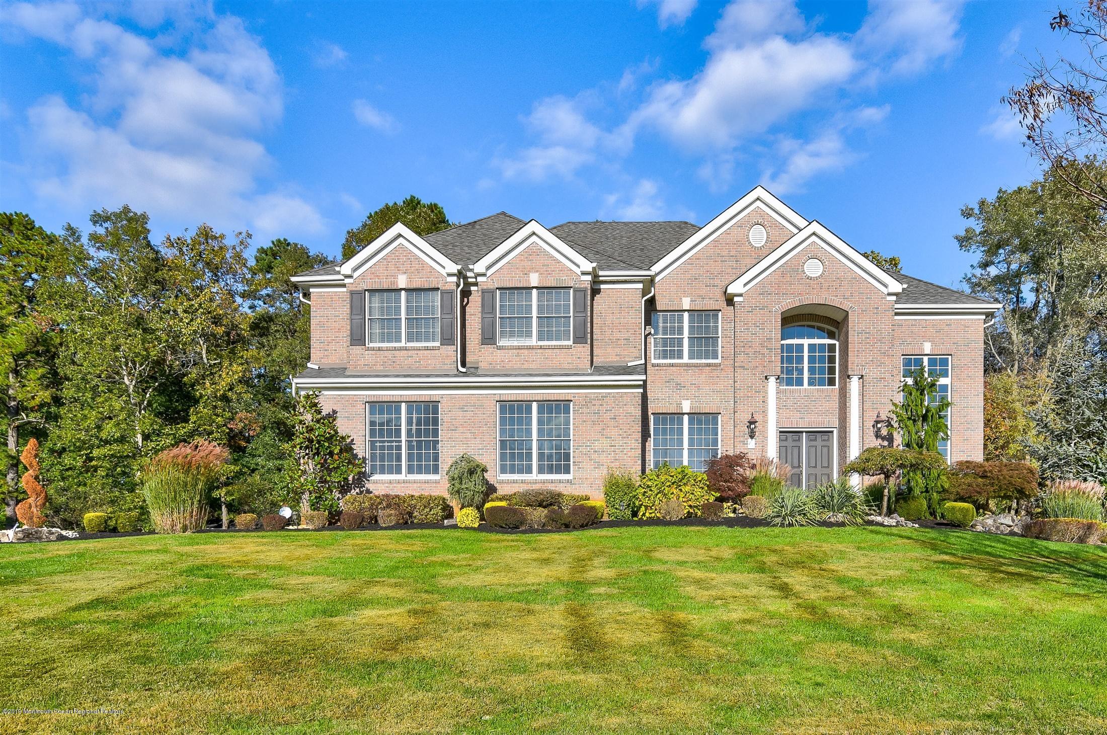 81 Mill Pond Road Jackson, NJ 08527 - Photo 3 of 67 03-Front View
