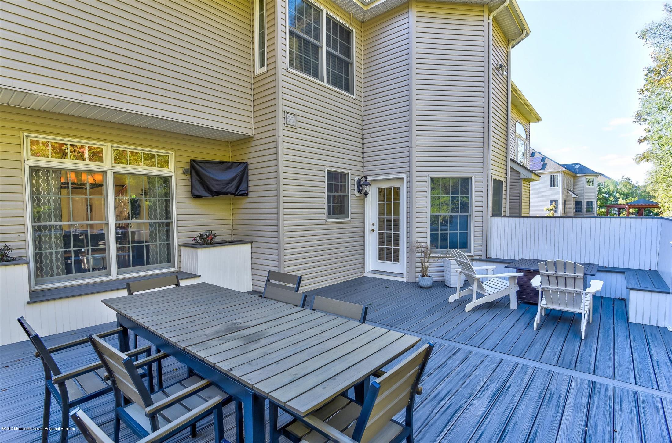 81 Mill Pond Road Jackson, NJ 08527 - Photo 50 of 67 51-Deck