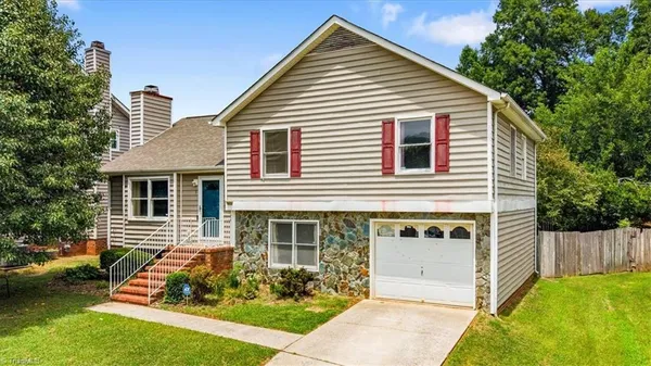$269,900 | 3 Woodlea Ridge Court, Greensboro, NC 27406