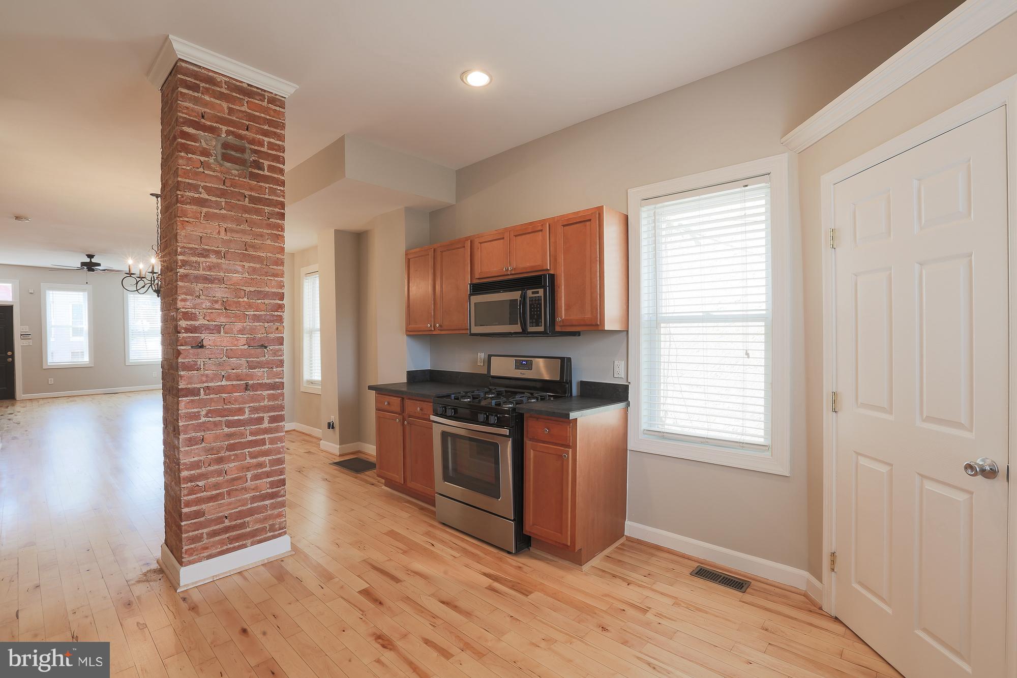2967 Keswick Road Baltimore, MD 21211 - Photo 8 of 28 Kitchen