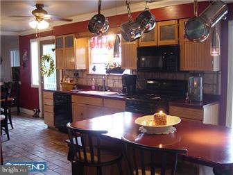 8 Old Mill Road Sewell, NJ 08080 - Photo 5 of 12 Kitchen