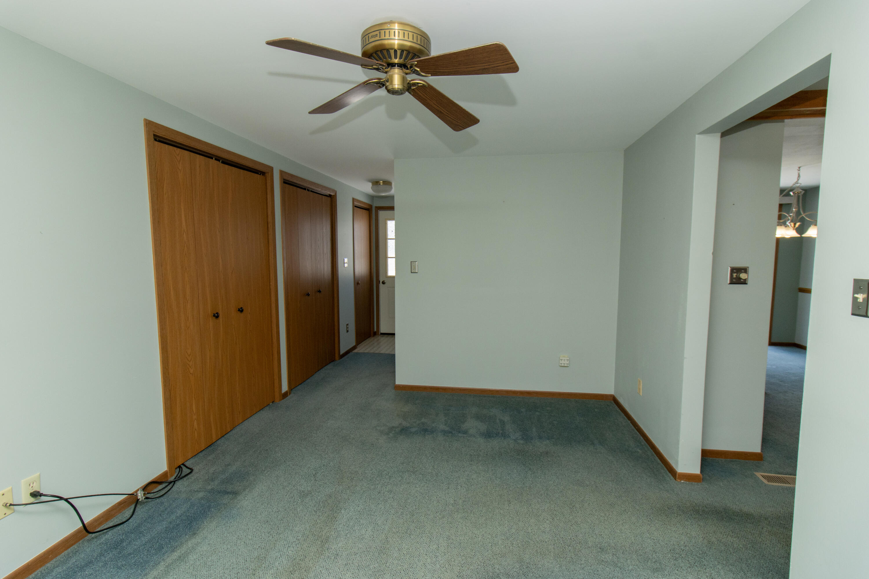 418 Joe Martin Road Lowell, IN 46356 - Photo 2 of 23 3000x2000