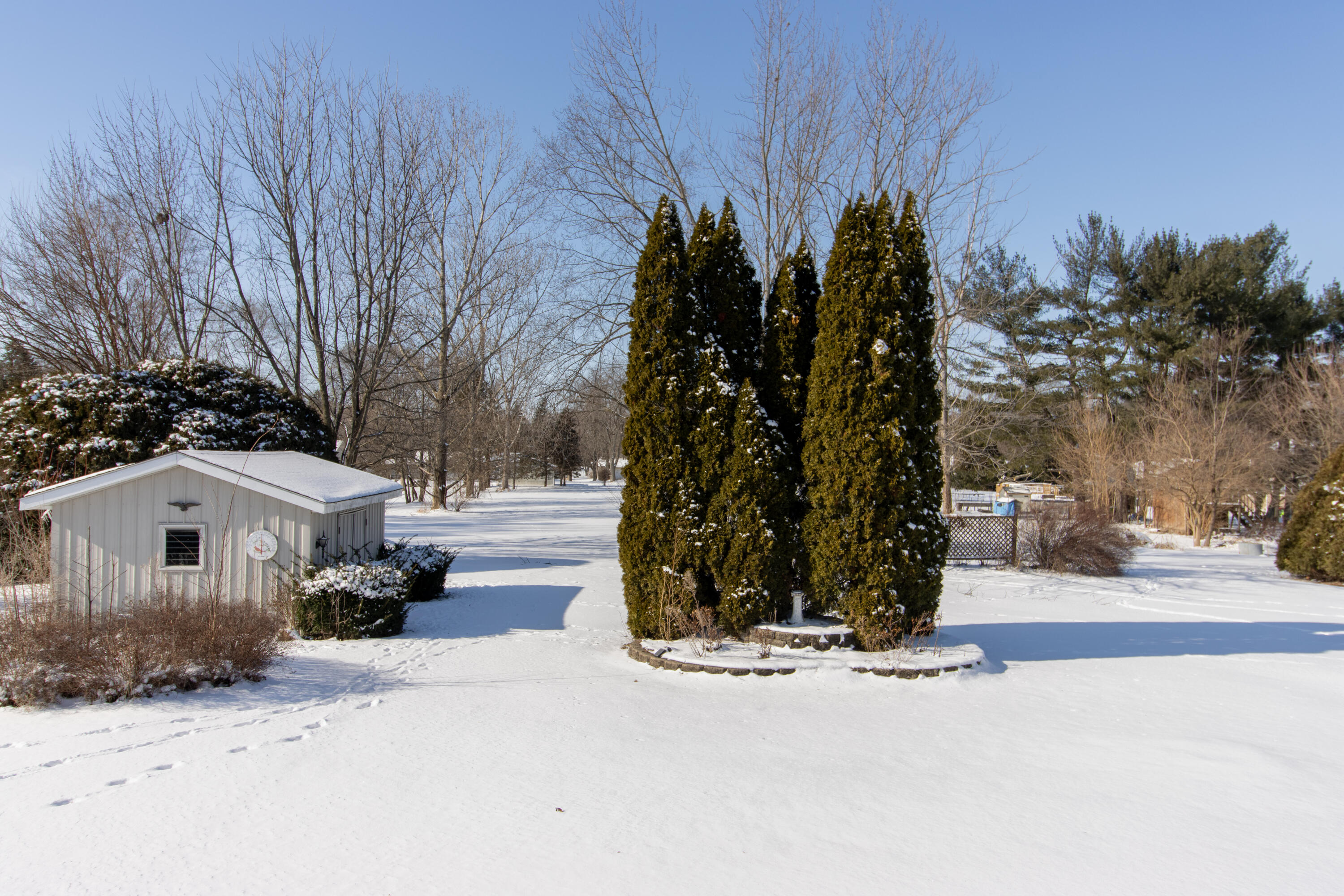 418 Joe Martin Road Lowell, IN 46356 - Photo 22 of 23 3000x2000