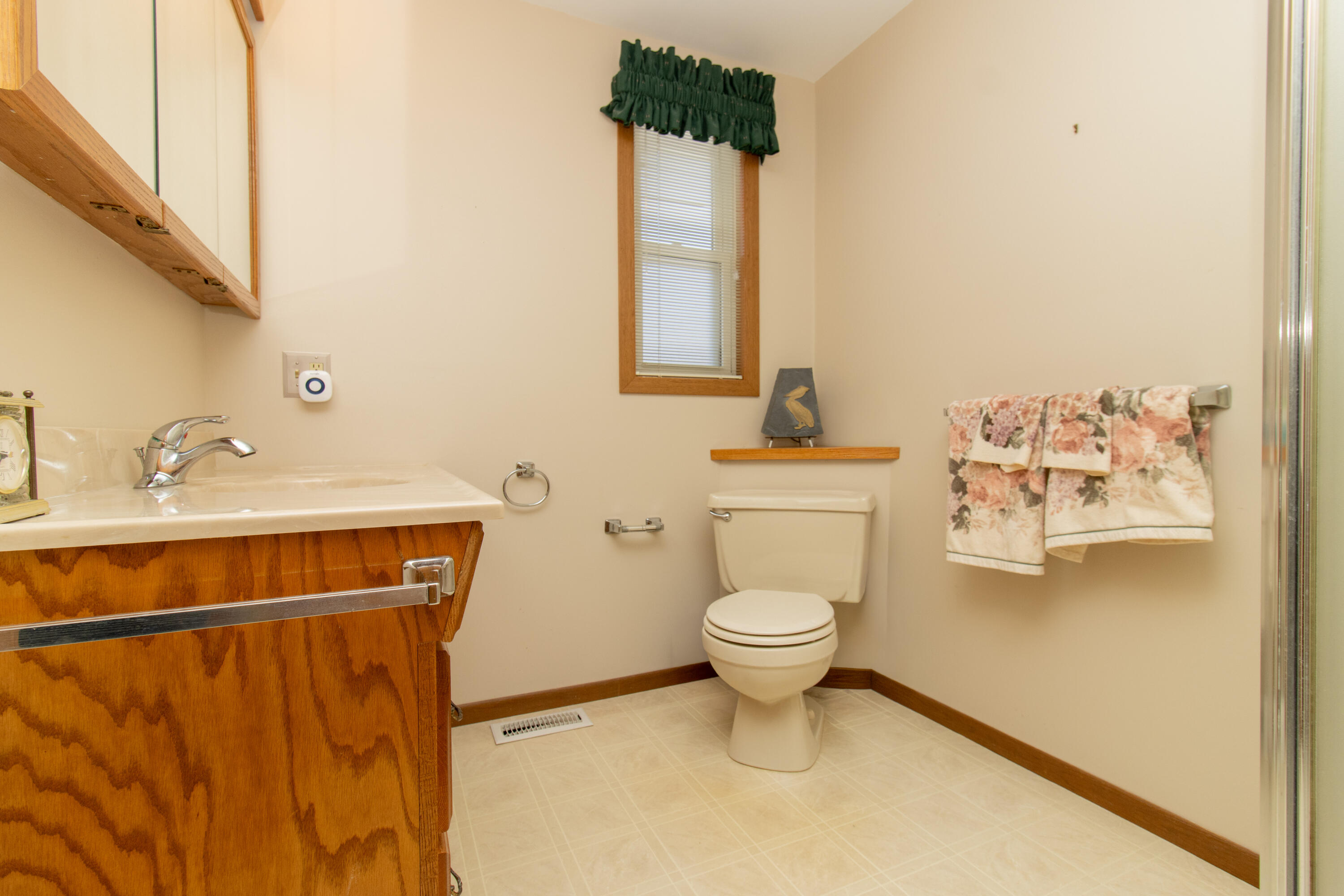 418 Joe Martin Road Lowell, IN 46356 - Photo 4 of 23 3000x2000