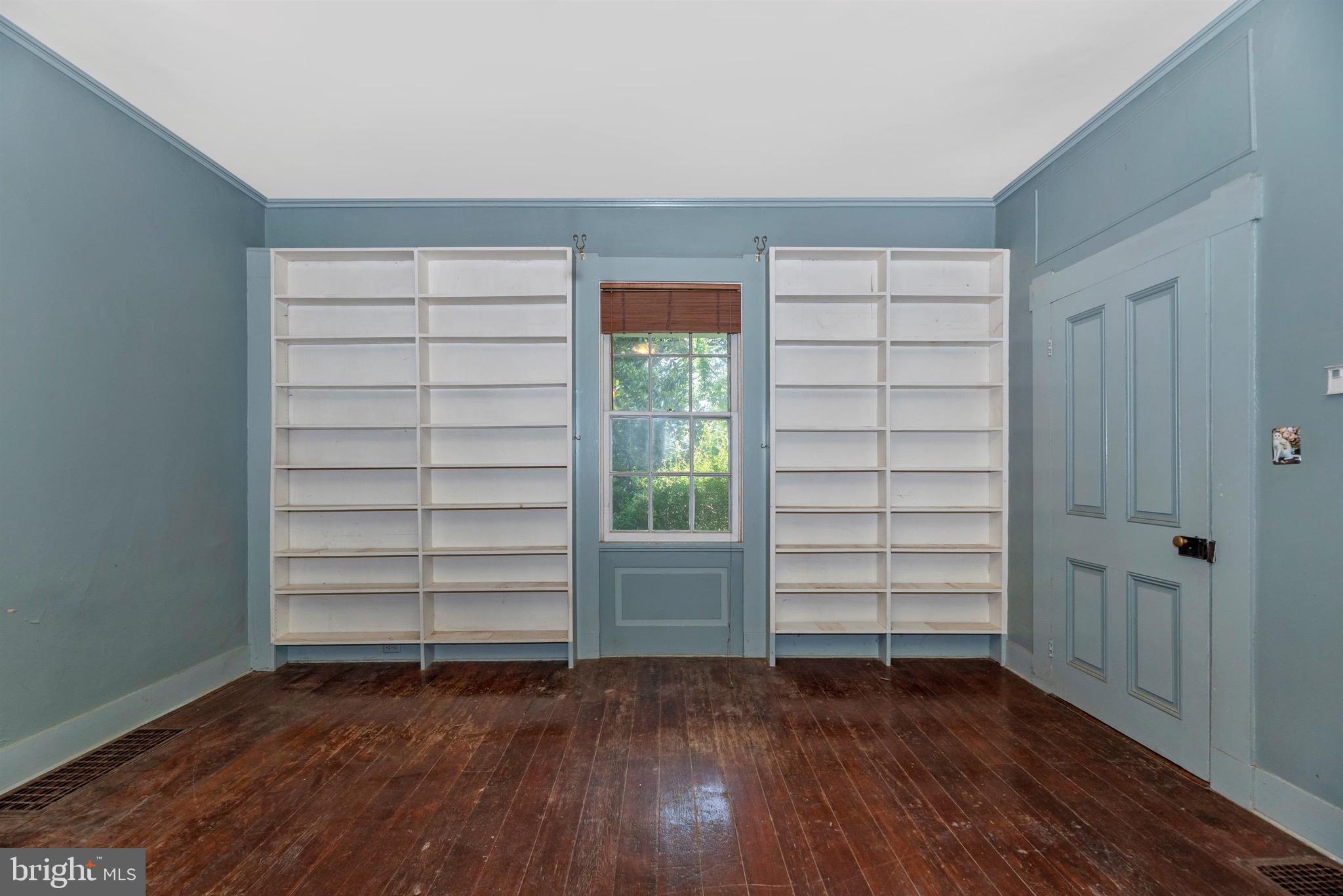 13523 Triadelphia Road Ellicott City, MD 21042 - Photo 7 of 41 Gallery Image 7