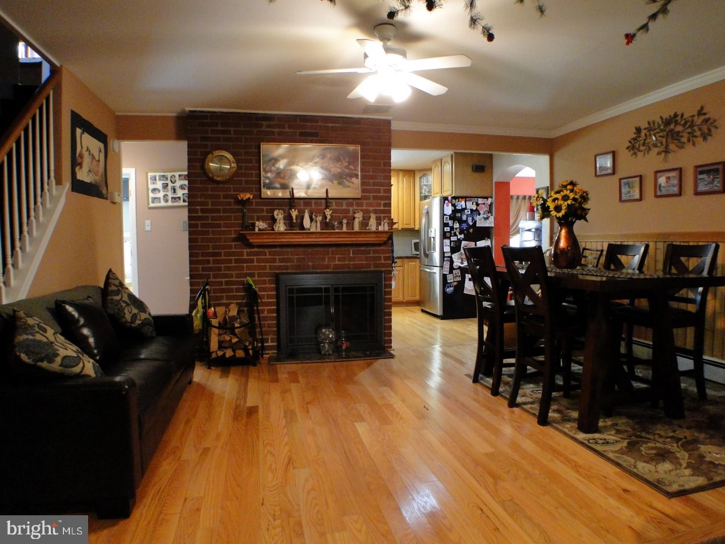 9205 Andover Road Philadelphia, PA 19114 - Photo 3 of 25 Dining Room