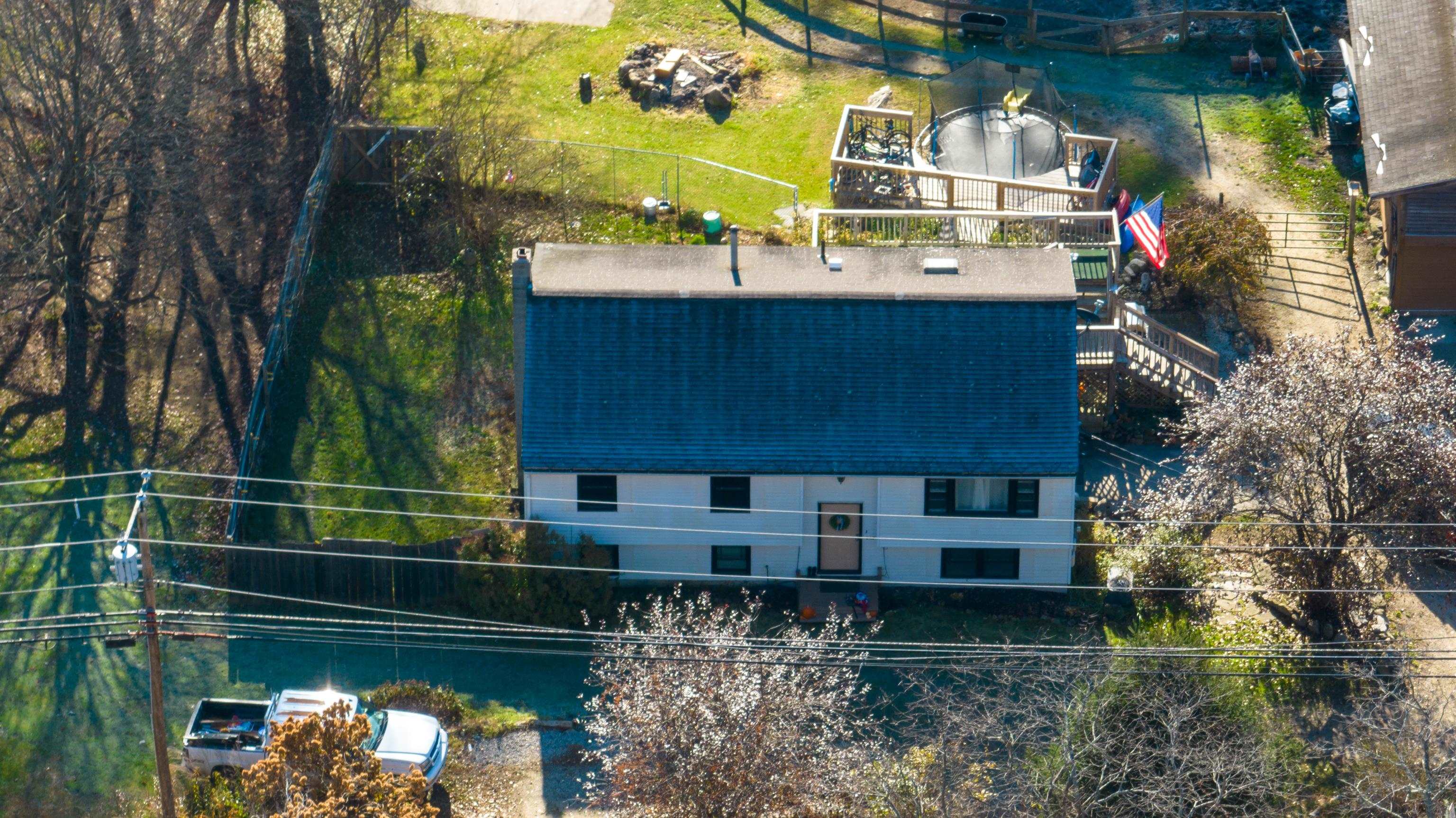 243 Hampstead Road Derry, NH 03038 - Photo 25 of 40