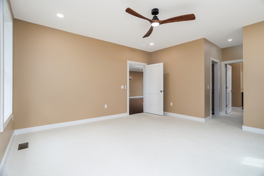 2 Elm Street Westminster, MA 01473 - Photo 16 of 42