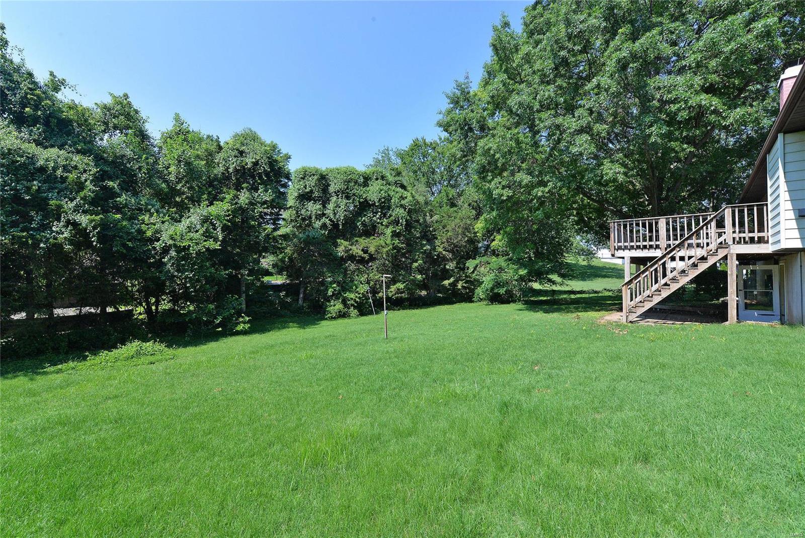 6425 Farmcrest Road St. Louis, MO 63129 - Photo 22 of 24 Gallery Image 22