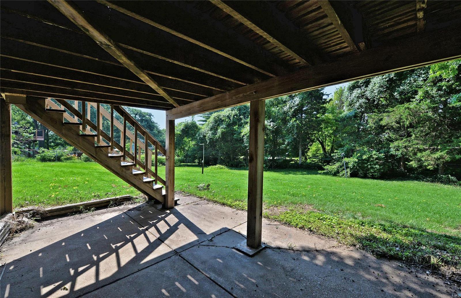 6425 Farmcrest Road St. Louis, MO 63129 - Photo 23 of 24 Gallery Image 23