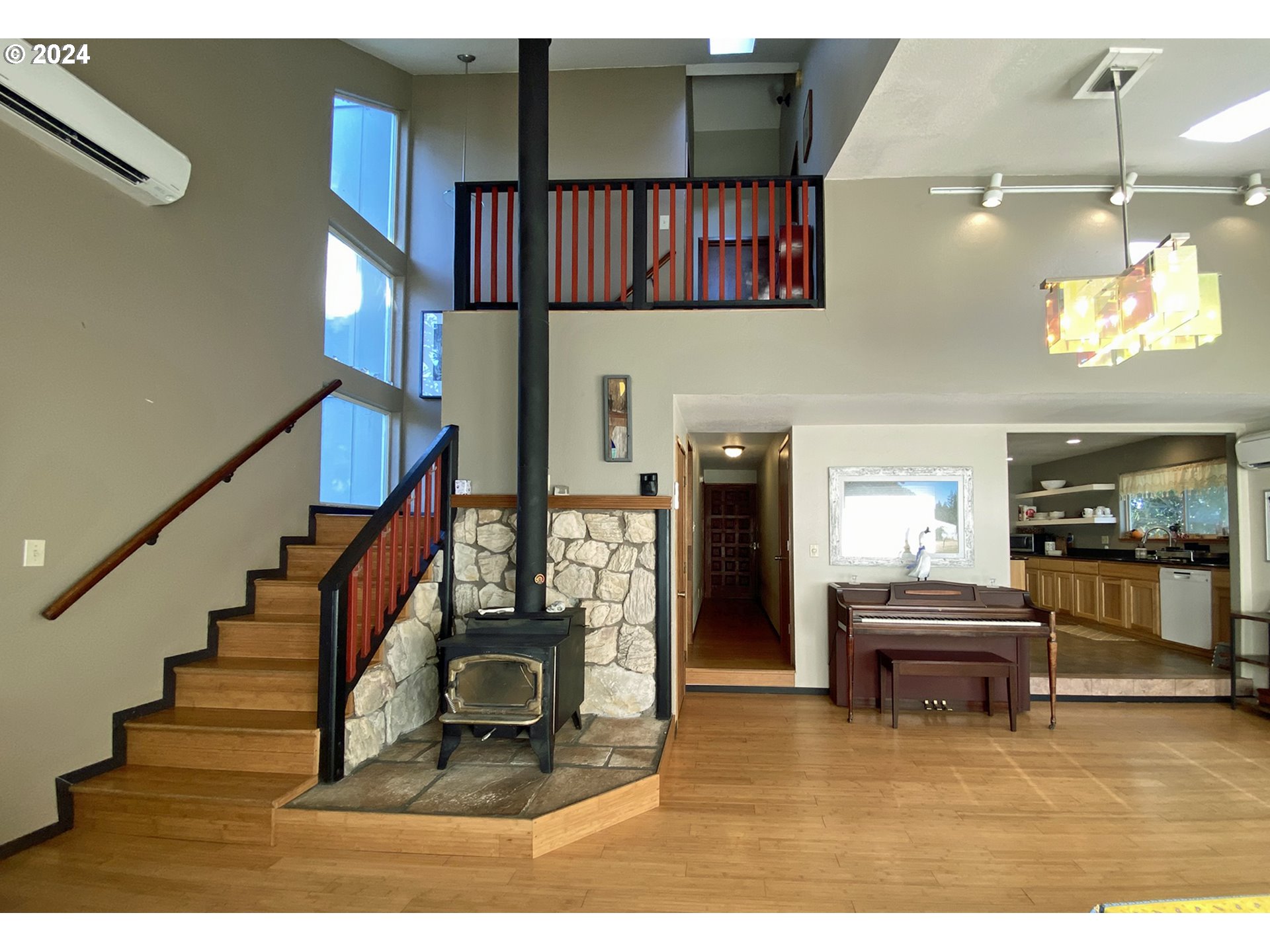 270 Allen Lane Brookings, OR 97415 - Photo 14 of 47 Fireplace Wood Burning Stove/Insert