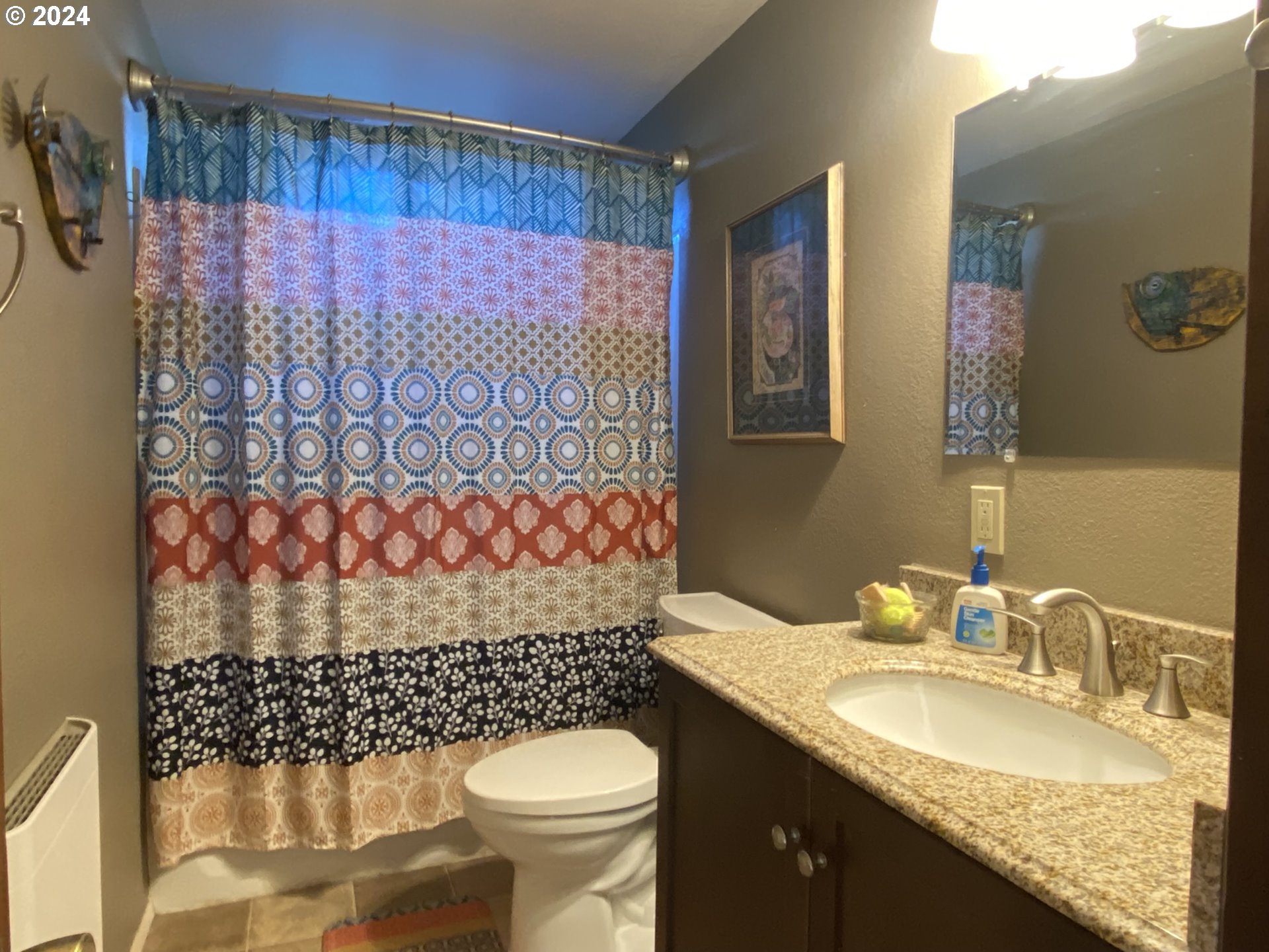 270 Allen Lane Brookings, OR 97415 - Photo 28 of 47 Bathroom