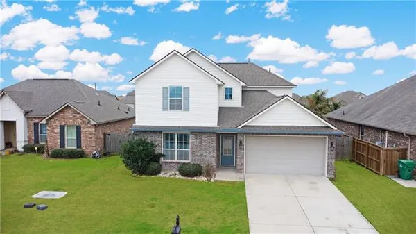 $317,500 | 116 East Lake Court, Slidell, LA 70461