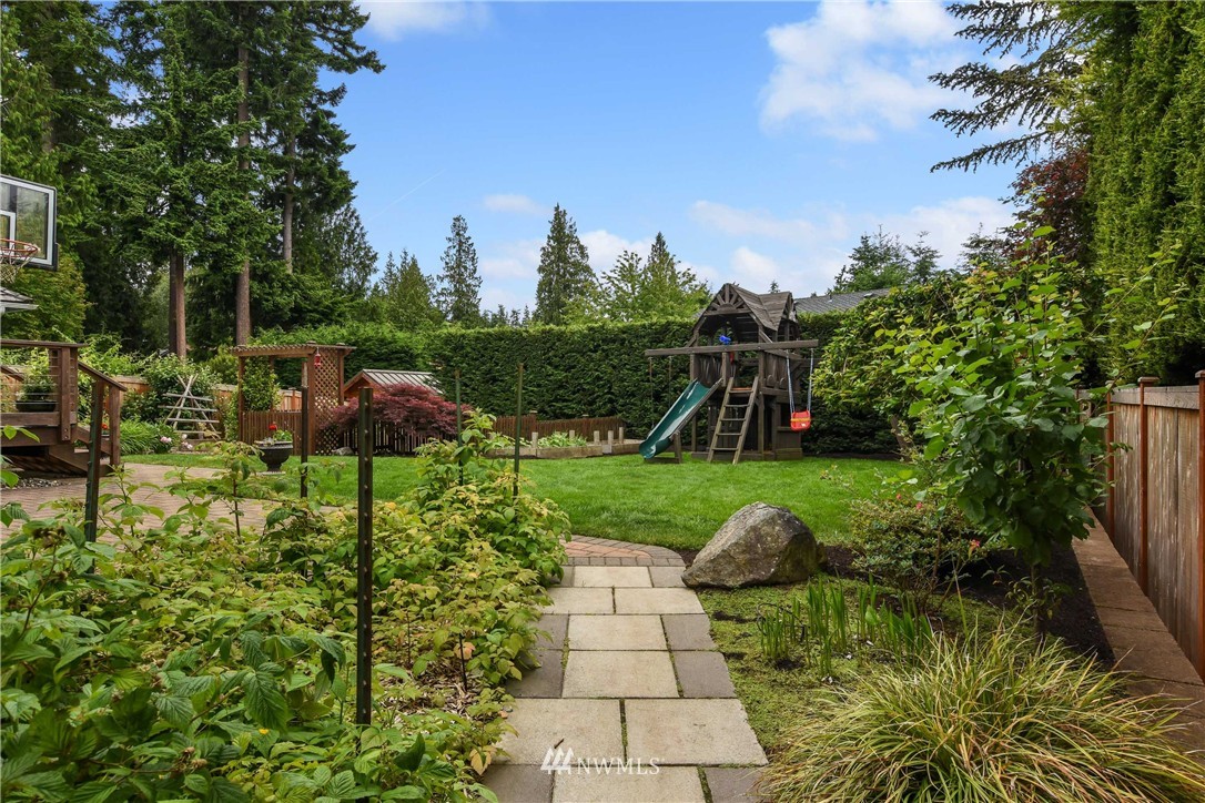 1495 Goat Trail Loop Road Mukilteo, WA 98275 - Photo 21 of 25 Gallery Image 21