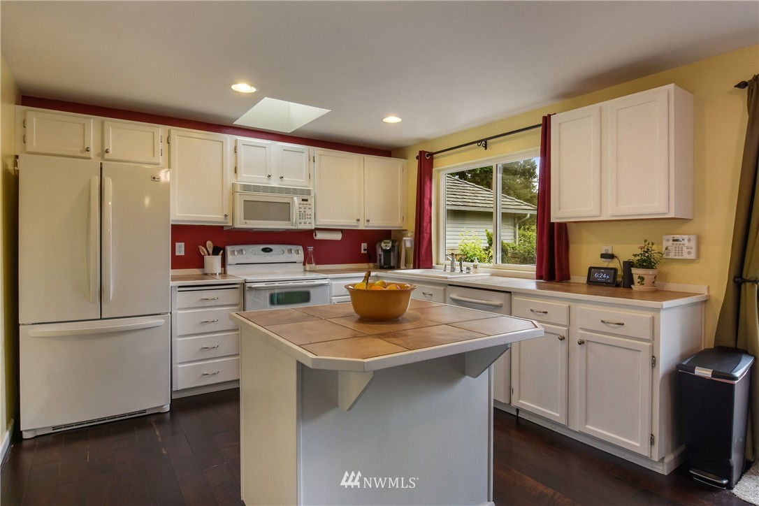 1495 Goat Trail Loop Road Mukilteo, WA 98275 - Photo 6 of 25 Gallery Image 6