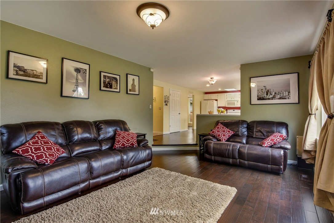 1495 Goat Trail Loop Road Mukilteo, WA 98275 - Photo 10 of 25 Gallery Image 10