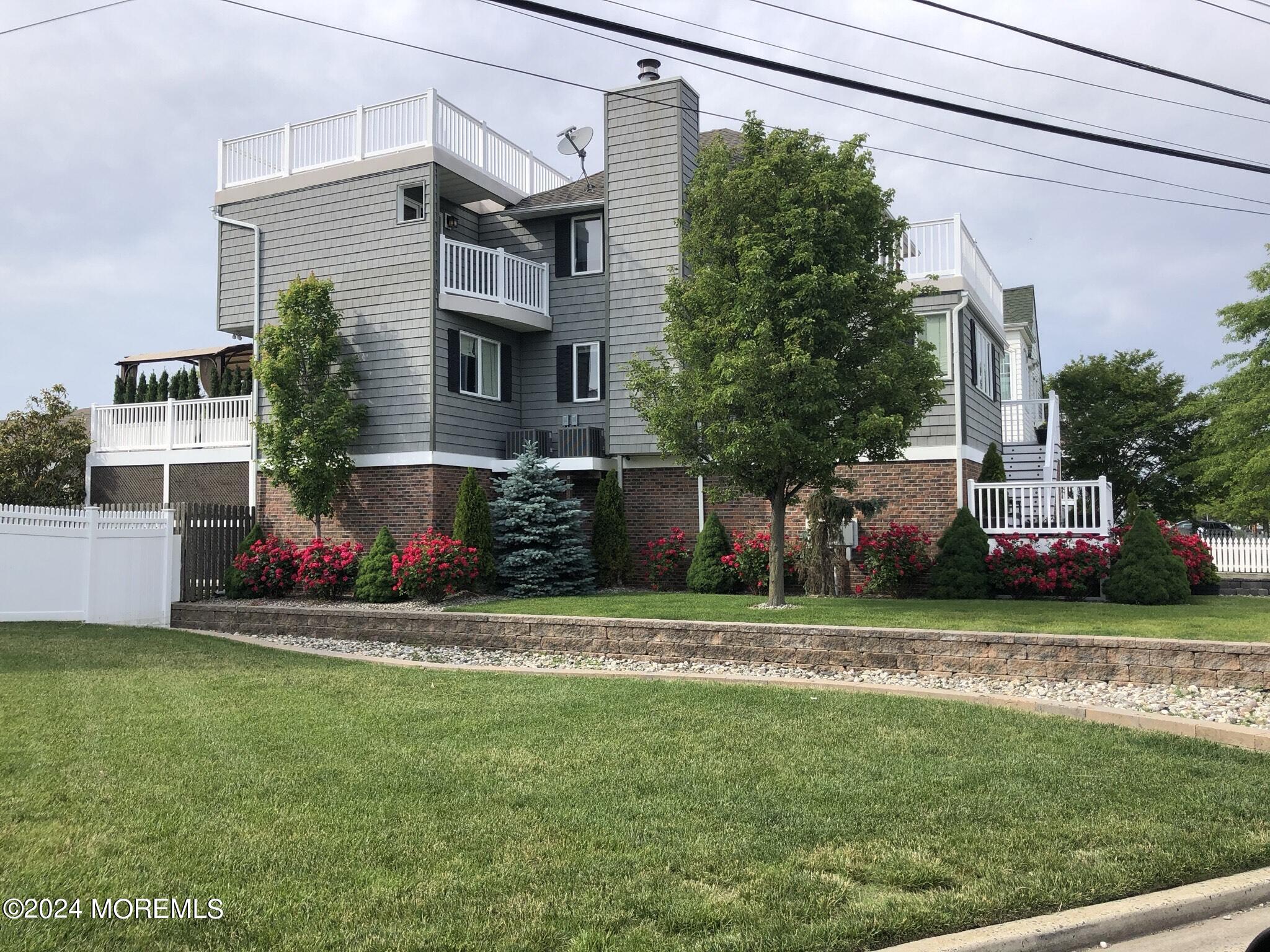 74 Waterman Avenue Rumson, NJ 07760 - Photo 4 of 50 Exterior