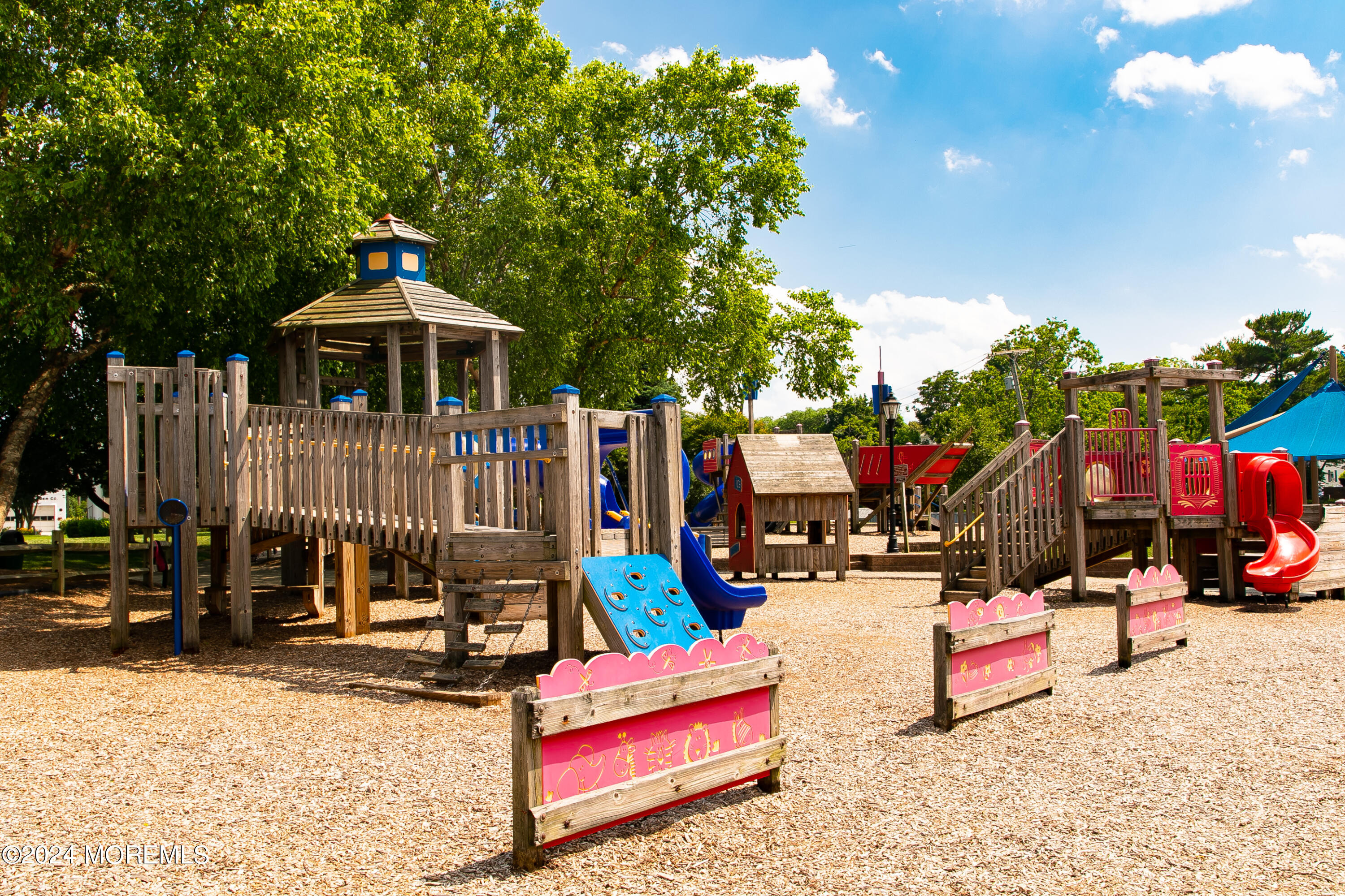 74 Waterman Avenue Rumson, NJ 07760 - Photo 49 of 50 Rumson and Fair Haven Out and-print-022-