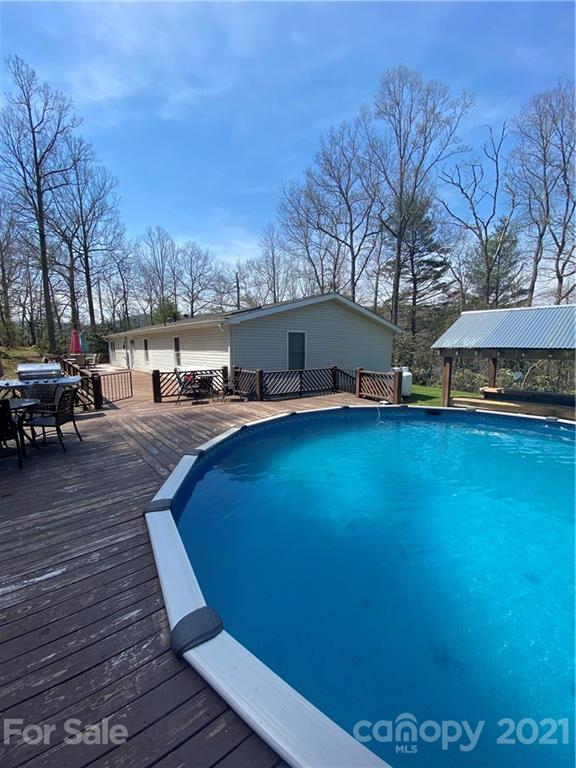 195 Dale Road Spruce Pine, NC 28777 - Photo 2 of 39 Gallery Image 2