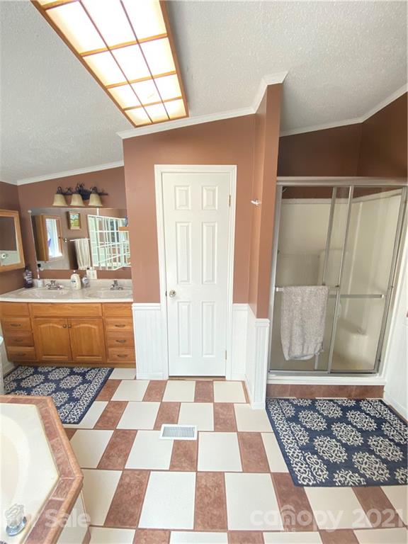195 Dale Road Spruce Pine, NC 28777 - Photo 32 of 39 Gallery Image 32