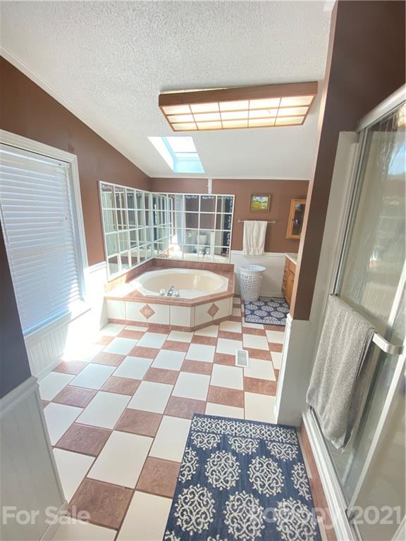 195 Dale Road Spruce Pine, NC 28777 - Photo 33 of 39 Gallery Image 33