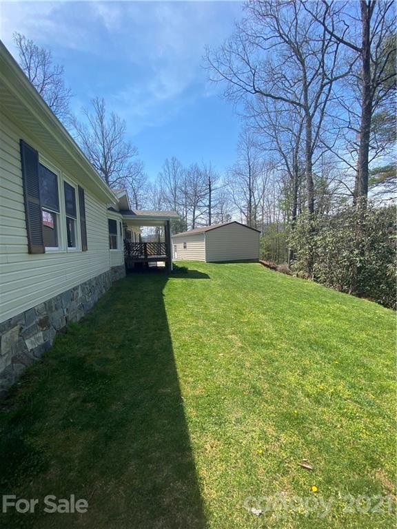 195 Dale Road Spruce Pine, NC 28777 - Photo 7 of 39 Gallery Image 7