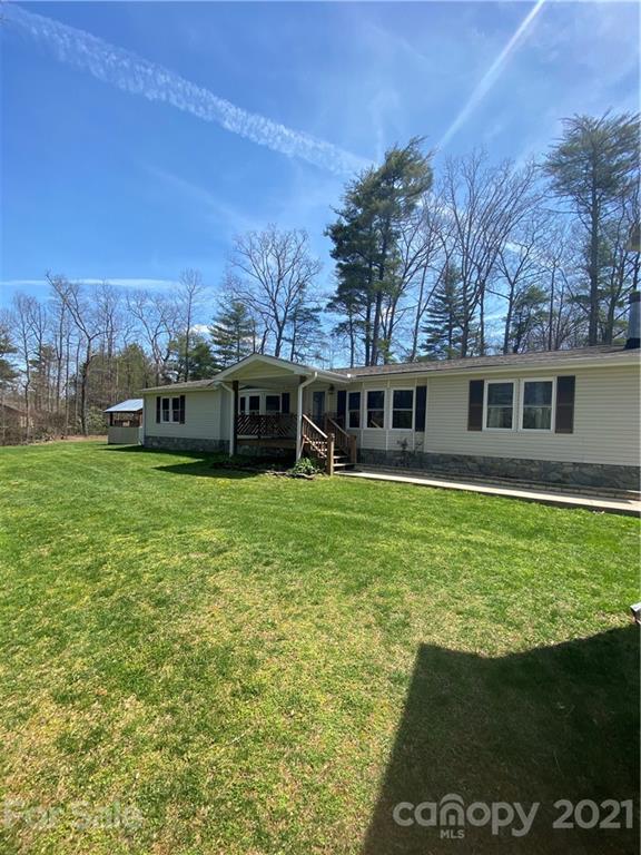 195 Dale Road Spruce Pine, NC 28777 - Photo 8 of 39 Gallery Image 8